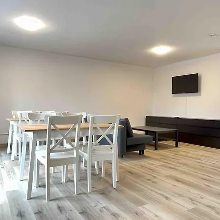 Apartman Lap105 - Moderne Monteurwohnung Uebergangswohnung *